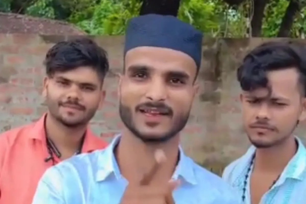 video of radical youth goes viral threatening to behead anyone who refuses to convert to Islam bahraich