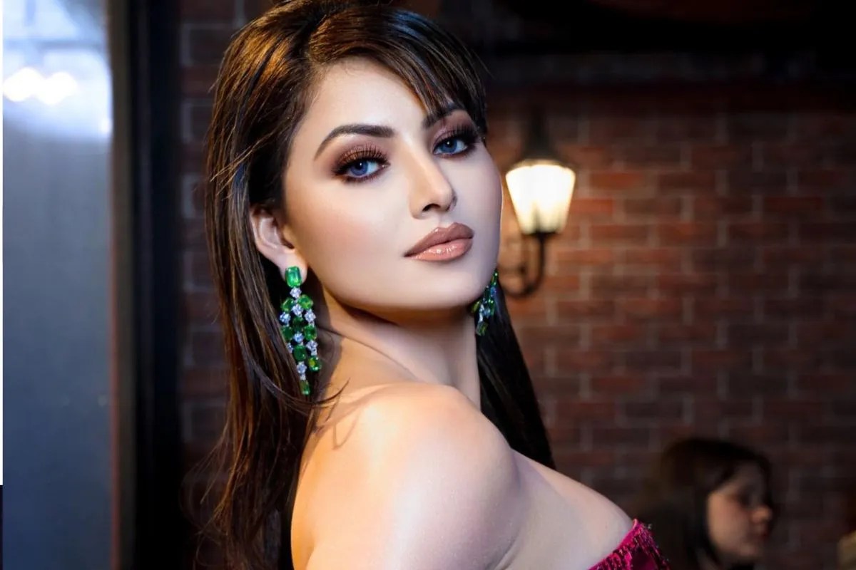 क्या ये दुनिया का सबसे महंगा बर्थडे सेलिब्रेशन है? एक्ट्रेस के 16 करोड़ के हीरा जड़ा केक पर छिड़ी बहस