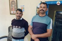 हेड कांस्टेबल सुरेंद्र सिंह और कांस्टेबल जयपाल सिंह