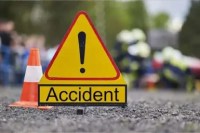 MP Boards 2026 Son crushed by heavy vehicle dies on the spot father injured mp news