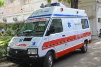 CG News: बीजापुर जिले में 24×7 आपातकालीन एम्बुलेंस सेवा शुरू, टोल फ्री नंबर जारी