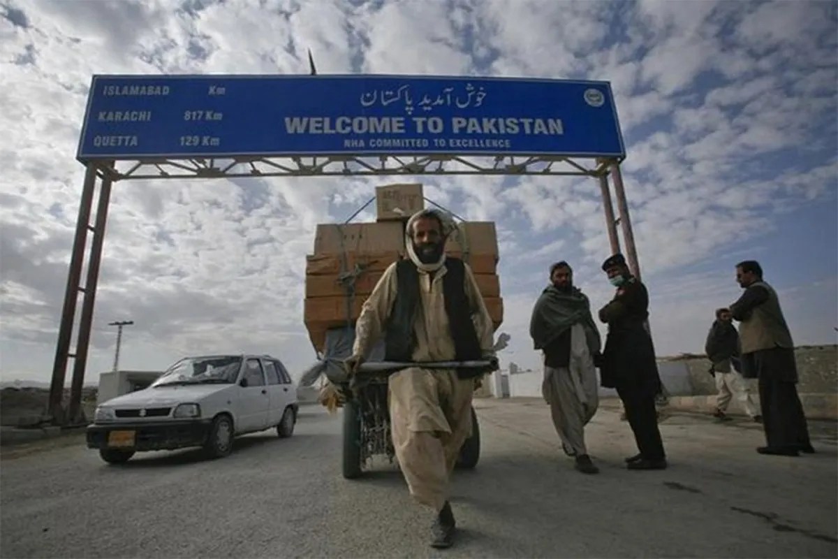 Pakistan Afghanistan border clash errupts