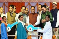 अरपा महोत्सव में 100 करोड़ रूपए के विकास कार्यों की मिली सौगात, मुख्यमंत्री बस सेवा योजना में शामिल करने सहित कई घोषणाएं*