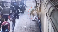 rpf jawan saves youth slipped from moving train in railway station viral video mp news