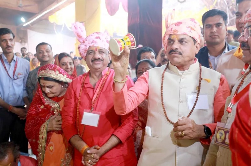 Chief Minister Dr. Mohan Yadav offered prayers on Mahashivratri