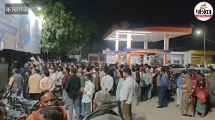 kasganj five family members found dead up news