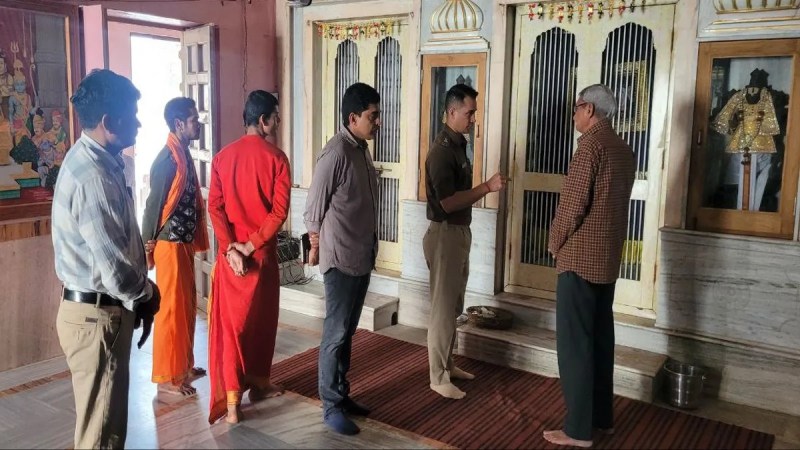 एसपी पहुंचे मूण्डवा, वैंकटेश मंदिर का किया मौका मुआयन