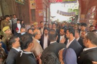 bomb threat issued against district and sessions court in varanasi after an earlier blast claimed 9 lives