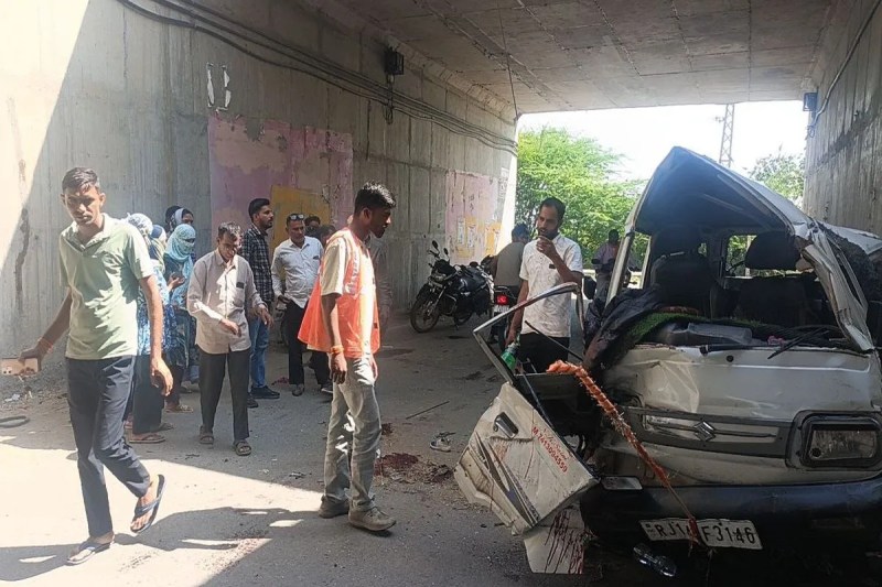 The van of a family returning from Sanwalia Seth's temple fell from a culvert, killing the father and son.