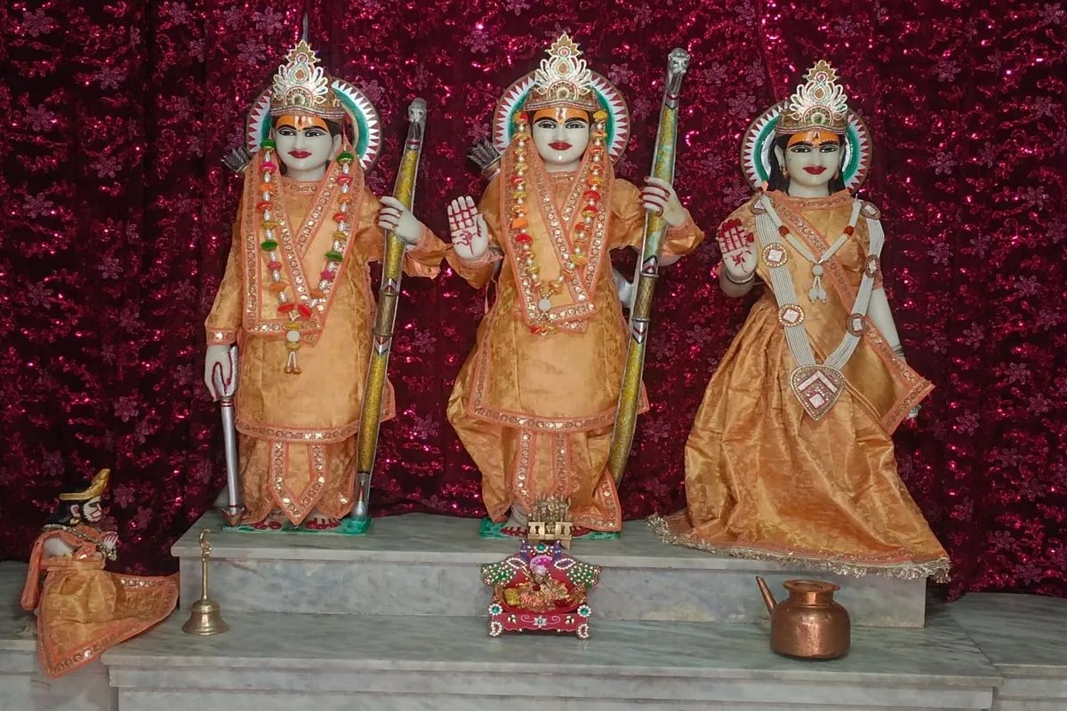 Remarkable Coincidence: Mahashtami to be Celebrated Today; 'Bhay Pragat Kripala' to Resound This Afternoon.