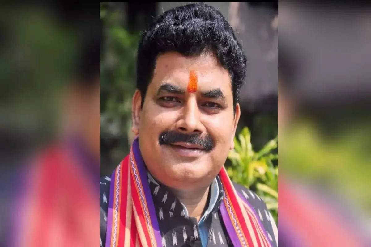 यूपी पुलिस एसआई भर्ती परीक्षा के प्रश्न पर विवाद, बदलापुर विधायक ने मुख्यमंत्री को लिखा पत्र (फोटो सोर्स : भाषा WhatsApp News Group)