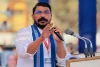 यूपी: सांसद चंद्रशेखर आजाद के बयान से सियासी हलचल, वायरल वीडियो पर बढ़ी चर्चा (फोटो सोर्स : भाषा WhatsApp News Group)