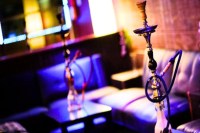 Crackdown on Illegal Hookah Bar in Jaipur Worker Falls from Third Floor Amid Chaos During Police Raid