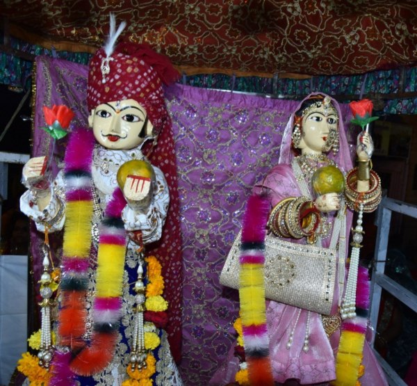 The royal Gangaur procession started from Ahichhatrapur fort.
