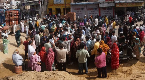 Lpg cylinders crisis