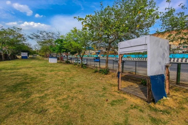 Delhi road stoppage in jaipur 