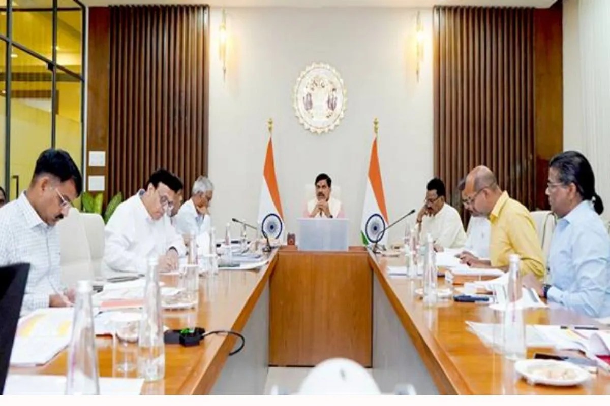 Chief Minister reviews NVDA