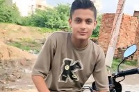 दोस्तों ने 15 साल के लड़के को पीट-पीटकर मार डाला