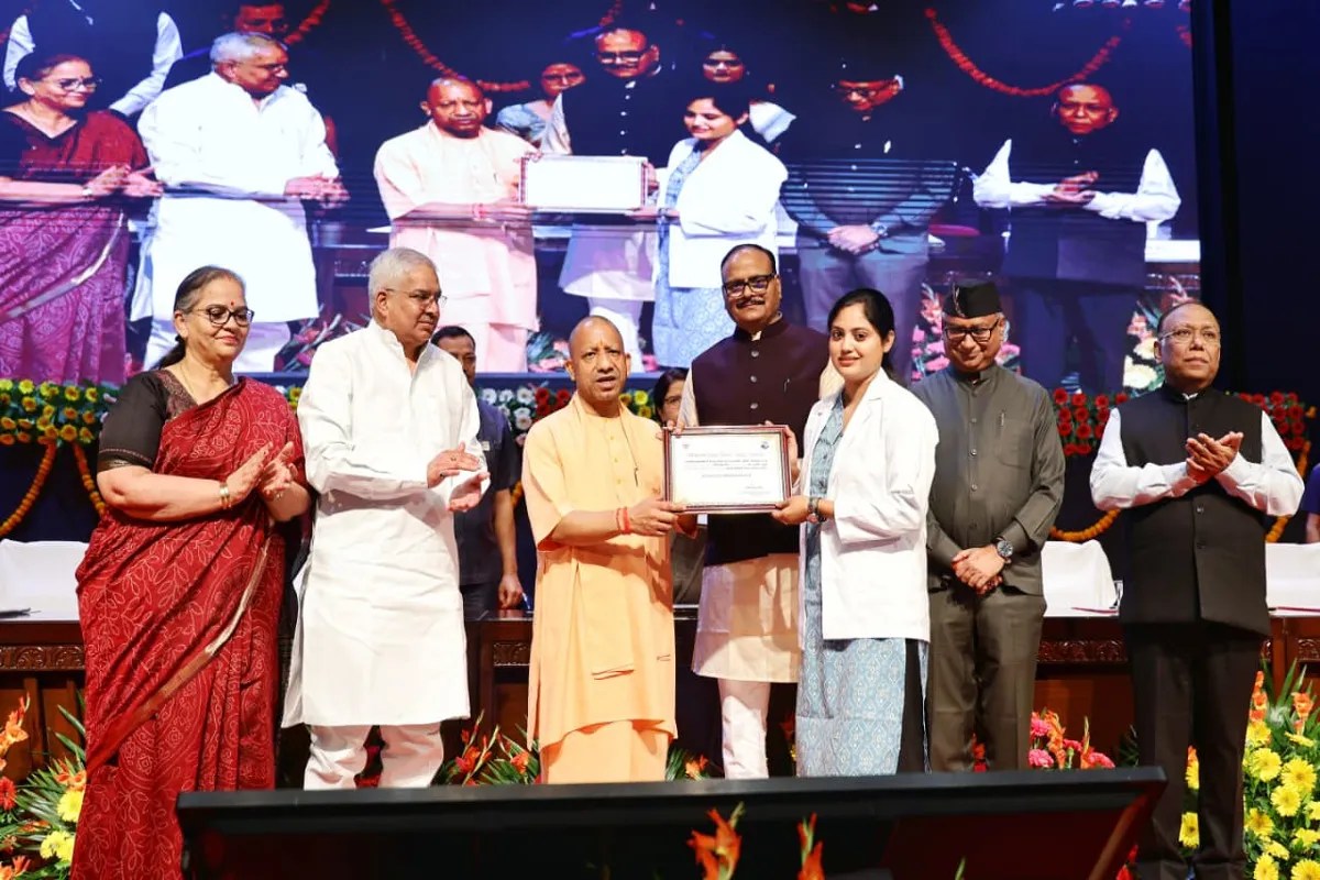 स्वास्थ्य क्षेत्र में सकारात्मक बदलाव की उम्मीद (फोटो सोर्स : भाषा WhatsApp News Group)