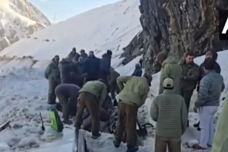 Avalanche in Jammu and Kashmir