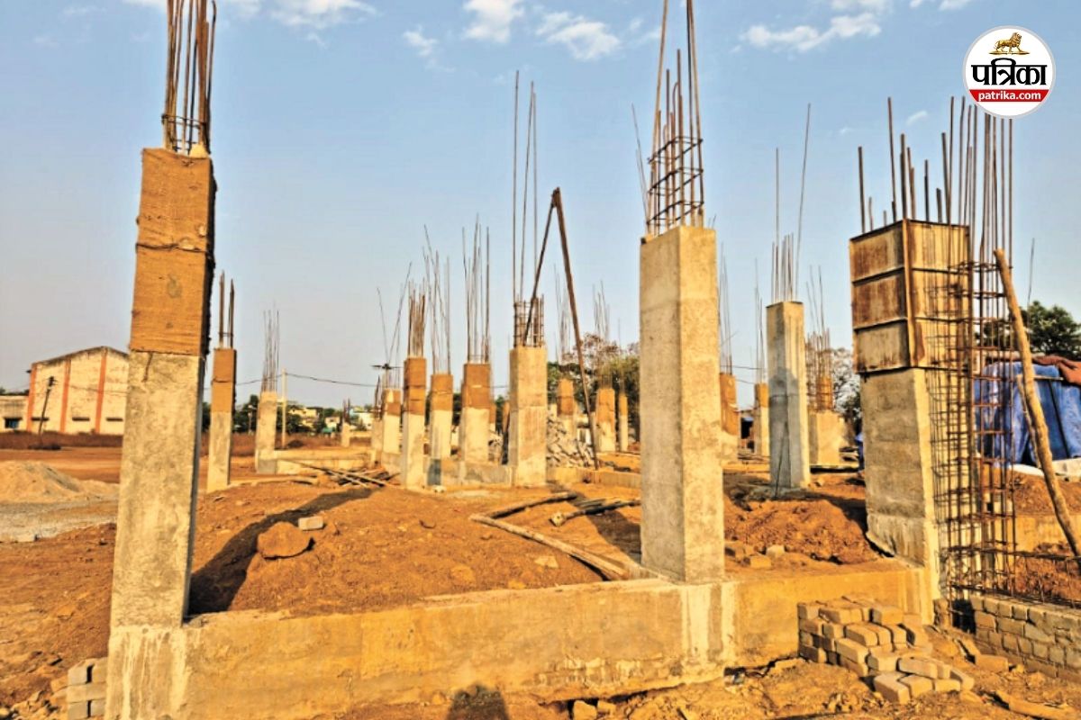 5 करोड़ की टीसीएल कॉलेज बिल्डिंग में बड़ा खेल (फोटो सोर्स- Freepik)