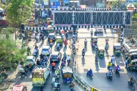 इमली फाटक रेलवे क्रॉसिंग पर वाहनों की रेलमपेल, पत्रिका फोटो