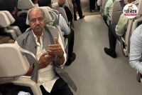 बृजमोहन अग्रवाल ने मेट्रो में किया सफर (photo source- Patrika)