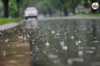 चैत्र में आषाढ़ जैसे हालात! आधी रात गिरे ओले और अंधड़-बारिश से बदला मौसम, आज भी कुछ ऐसे ही रहेगा हाल...(photo-patrika)