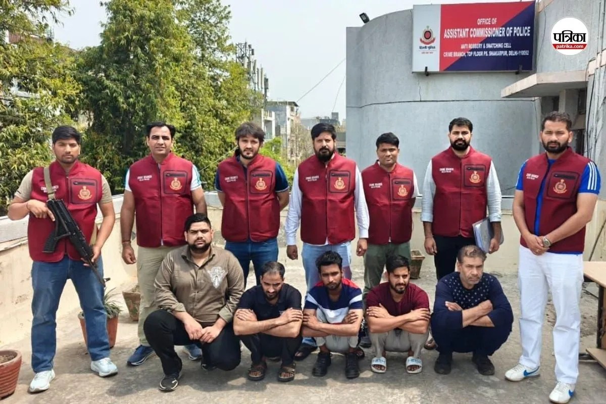 दिल्ली में दहलाने वाली साजिश, पाकिस्तान, नेपाल और बांग्लादेश से आया मौत का सामान, 10 हथियार तस्कर गिरफ्तार