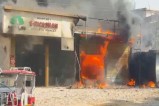 Fire in E-rickshaw showroom