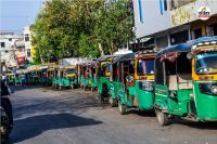 Jaipur LPG Unannounced rationing petrol pumps new arrangement Autos will get gas for Rs 250 and cars for Rs 550 only