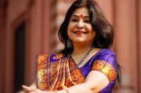 लोक गायिका मालिनी अवस्थी अब प्रोफेसर!