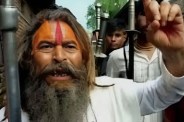 फरसा वाले बाबा के बाद अब ट्रक ड्राइवर की मौत