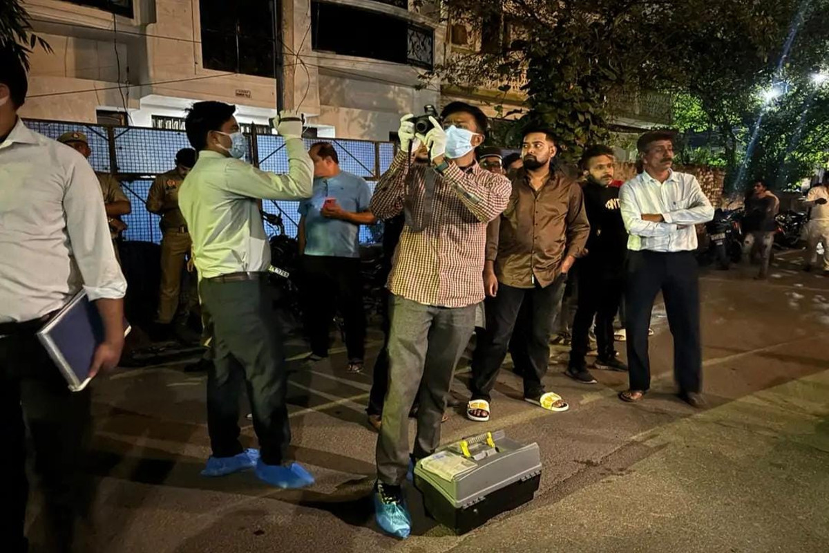 घर में बंधे मिले हाथ-पैर, जांच जारी (फोटो सोर्स : भाषा WhatsApp News Group)