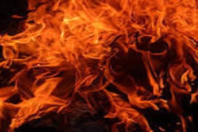 Ennore Coal Yard Fire: त्वरित कार्रवाई से बड़ा हादसा टला