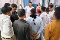 Niwai bee attack, Tonk Road incident, Rajasthan bee swarm attack, bee attack India news, Niwai breaking news, Rajasthan local news, bee hive attack public, swarm attack Rajasthan, Tonk district news, public safety India, bee sting injuries India, Rajasthan hospital news, sudden bee attack, India viral incident, crowd panic Rajasthan