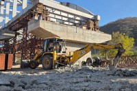 बाड़मेर न्यूज, Barmer News, गडरारोड मुनाबाव रोड, Gadraroad Munabao Road, रेलवे ओवरब्रिज बाड़मेर, Railway Overbridge Barmer, गडरारोड रेलवे ओवरब्रिज, Gadraroad Railway Overbridge, राजस्थान ओवरब्रिज निर्माण, Rajasthan Overbridge Construction, रेलवे फाटक जाम, Railway Crossing Traffic Jam, अधूरा ओवरब्रिज, Incomplete Overbridge, बाड़मेर ट्रैफिक जाम, Barmer Traffic Jam, राजस्थान सड़क परियोजना, Rajasthan Road Project, इन्फ्रास्ट्रक्चर प्रोजेक्ट राजस्थान, Infrastructure Project Rajasthan, आरडीएसओ निरीक्षण, RDSO Inspection, रेलवे ब्रिज प्रोजेक्ट, Railway Bridge Project, राजस्थान पब्लिक वर्क्स डिपार्टमेंट, Rajasthan PWD Project