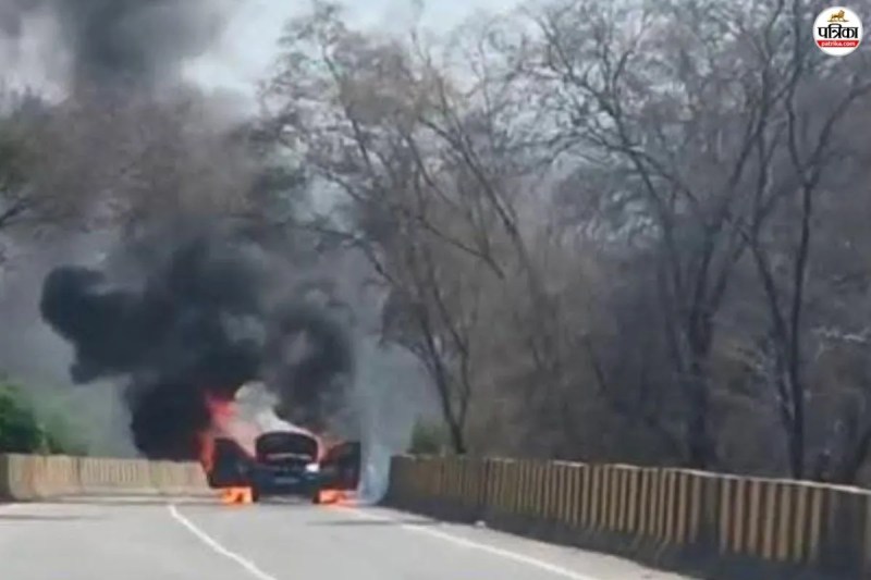 Sawai Madhopur Car Fire