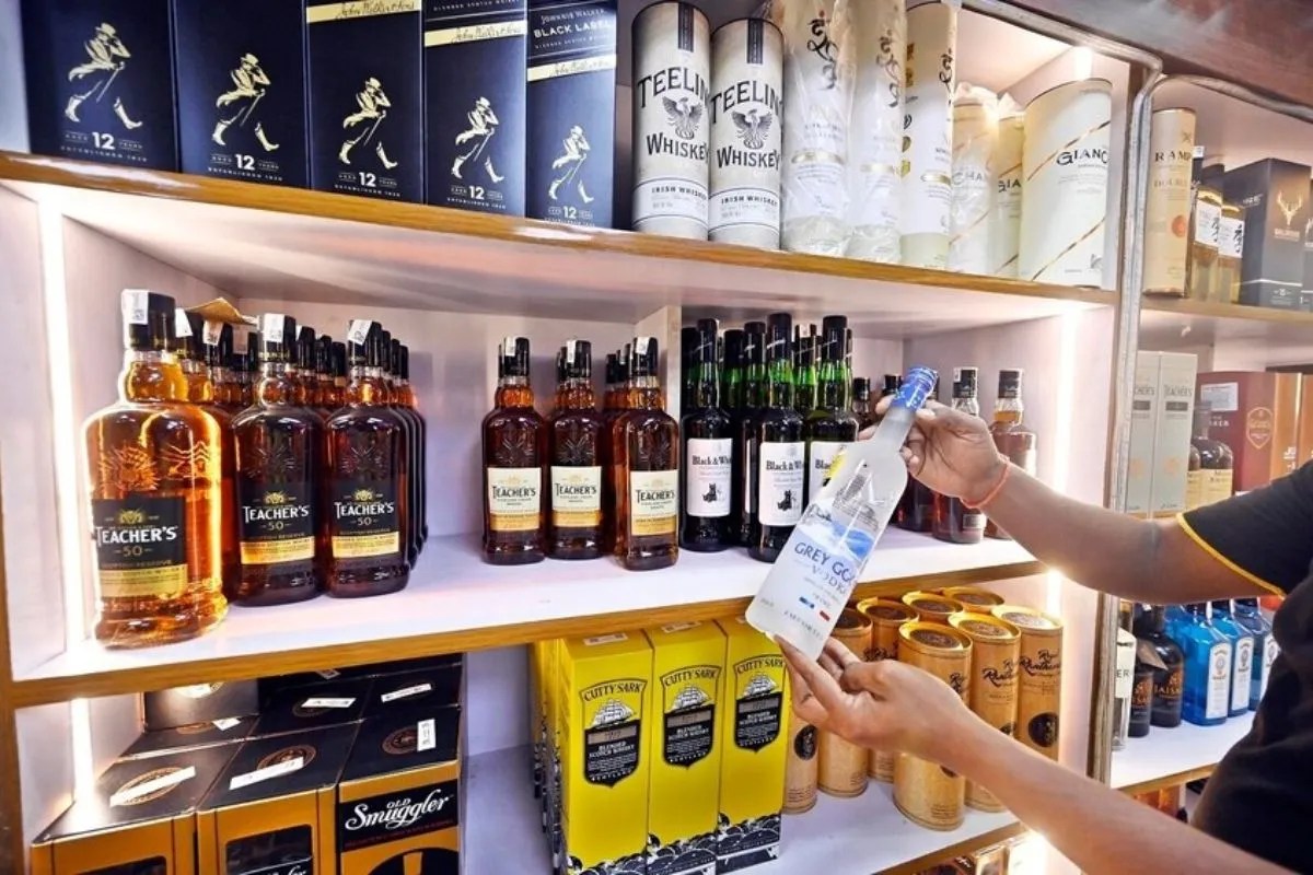 UP में शराब पीना होगा महंगा