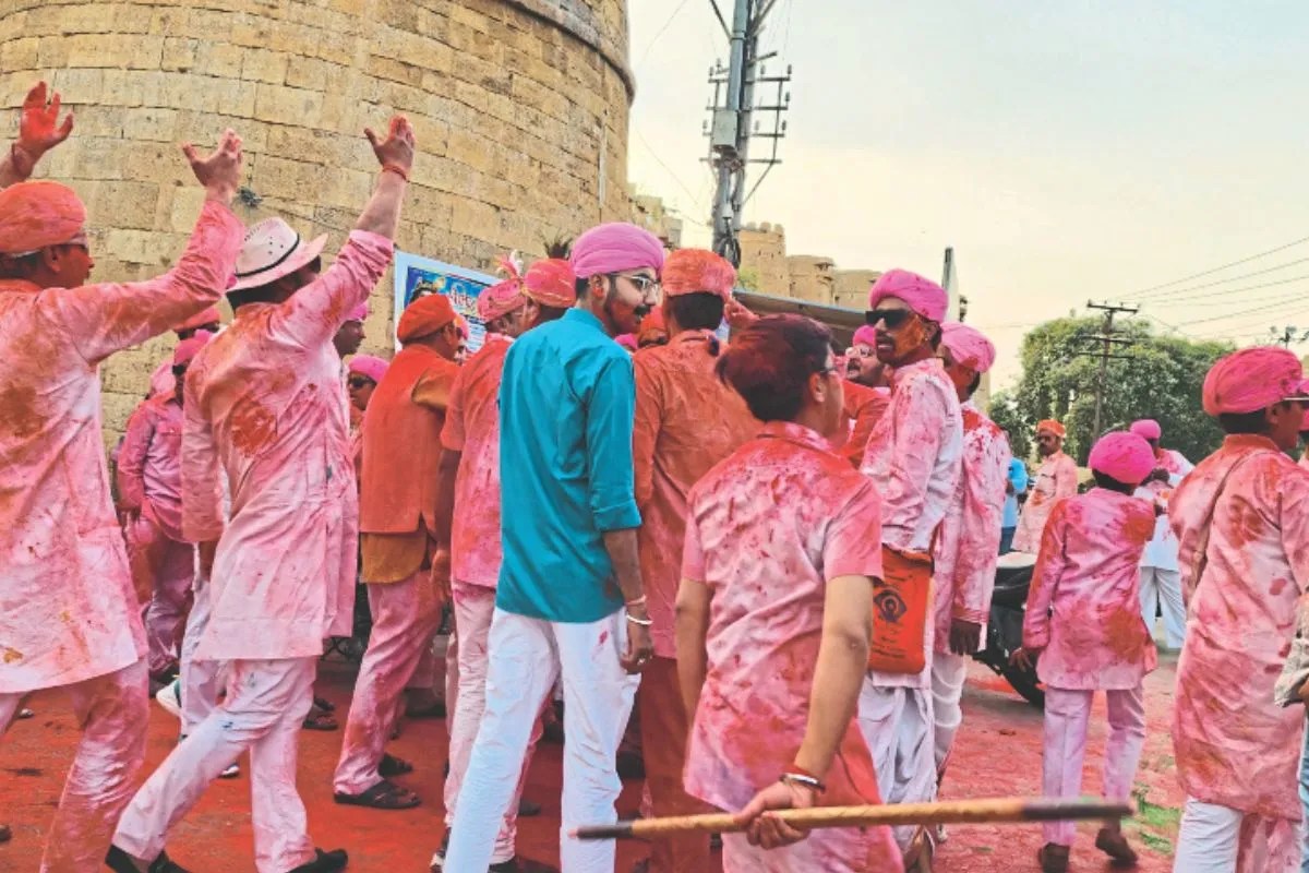 Rajasthan Jaisalmer Holi 2026 400 Year Old Badshah Darbar Tradition Revives History at Jaisalmer Fort