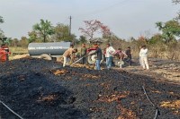 A short circuit caused a fire in Mala Sunethi village, burning crops and harvesters.