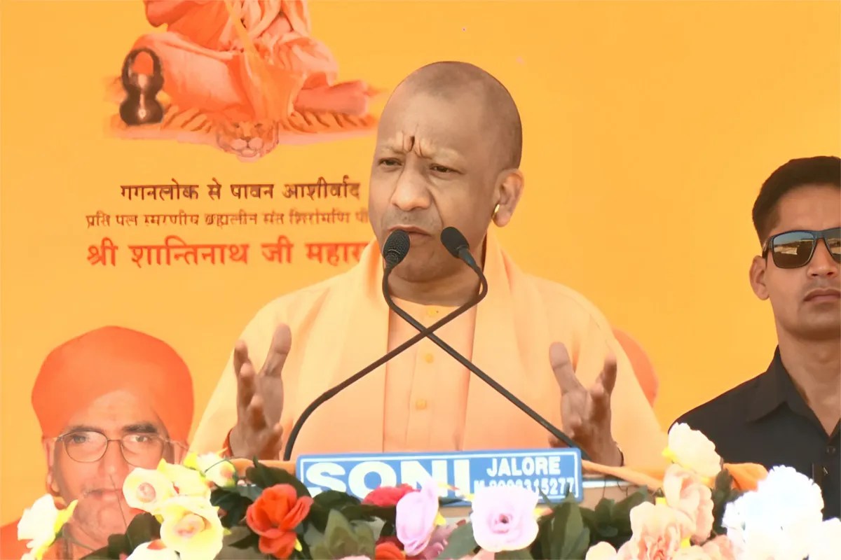 Yogi Adityanath Speech, Jalore News Rajasthan, Sire Mandir Jalore, Ratneshwar Mahadev Temple, Yogi Adityanath Rajasthan Visit, Ram Setu Controversy, Ram Temple Ayodhya Statement, Rajasthan Religious Event, Nath Tradition India, Jalore Religious News, Yogi Adityanath Latest Speech, Rajasthan Politics News, Hindu Religious Gathering, Smartphone Impact Youth, Anti Drug Message Yogi