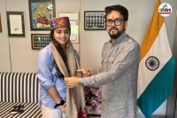 अनुराग ठाकुर और आरध्या