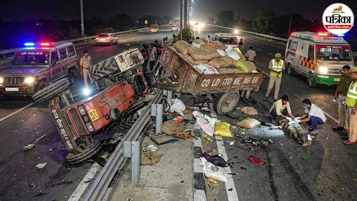 agra moradabad highway tractor accident