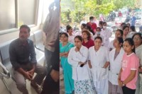 Husband Assaults Doctor and Nurse After Wife Sonography Denied dewas mp news