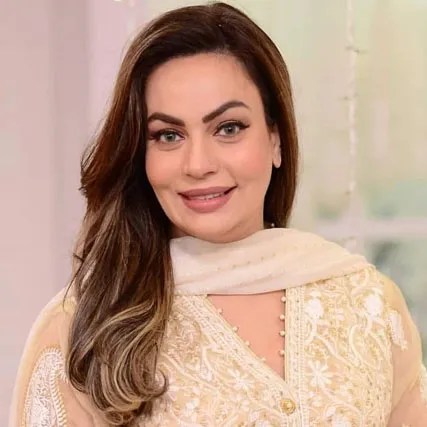 Pakistani Actress Saadia Imam Angry On Petrol Price hike