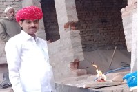 Pali Rajasthan news, Kanelav village incident, sudden death during bhajan, Rajasthan village tragedy, heart attack dance case India, rural Rajasthan news, Pali breaking news, sudden cardiac arrest India, bhajan sandhya tragedy, Rajasthan local news update, Marwar village news, unexpected death story India, Indian village event tragedy, health awareness heart attack, Rajasthan emotional news