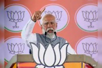 PM Modi attacks AAP from the stage of Metro Corridor launch