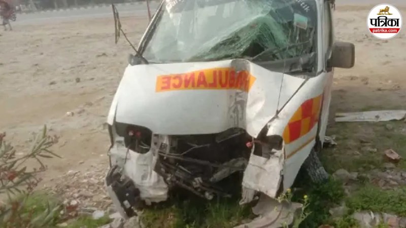 rampur ambulance accident five injured