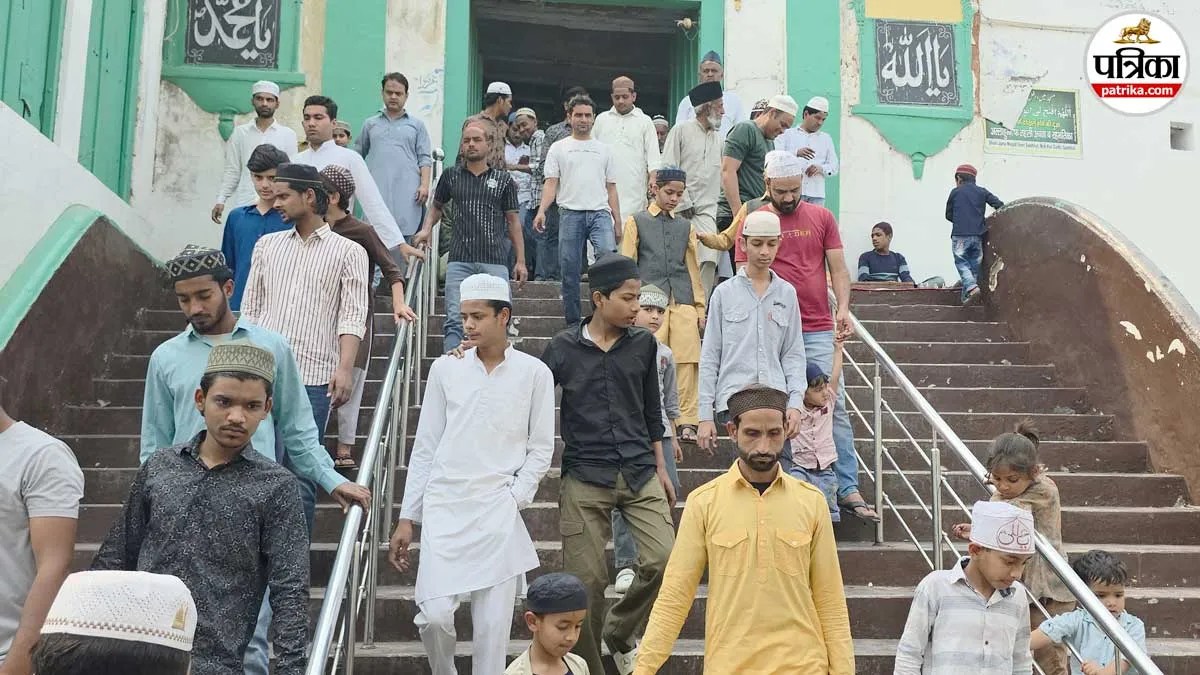 sambhal jumma namaz security 1000 people